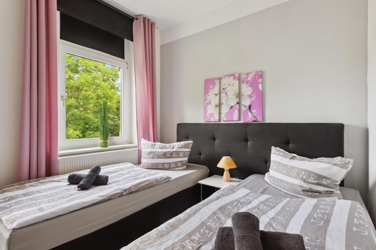 Schoenes Ferien-Appartement Fuer Bis Zu 6 Personen ハルバーシュタット エクステリア 写真